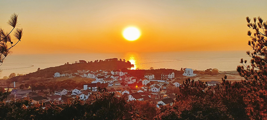 民宿门口的夕阳